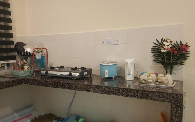 Homestay AlFaruqi Gambang 1