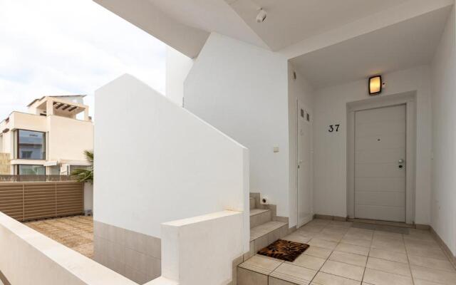 Fortuna 37 - Luxury Apartment with AC and Pool