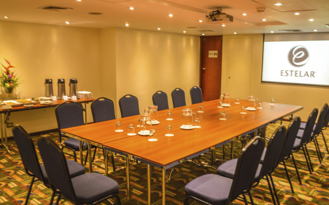 Hotel Estelar Miraflores