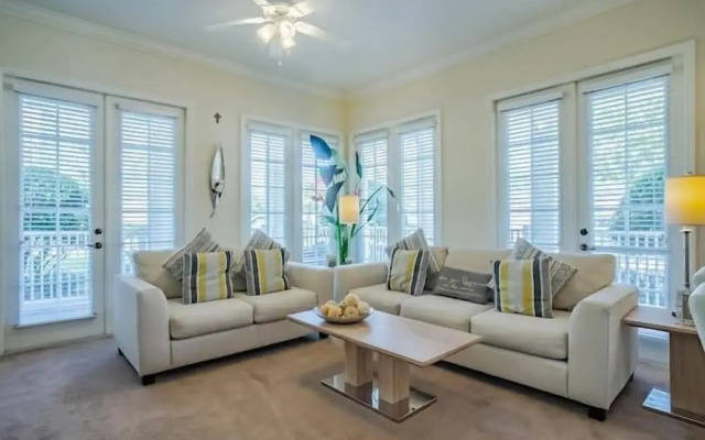 7521 MD - Reunion - Fantastic 3Bd Condo