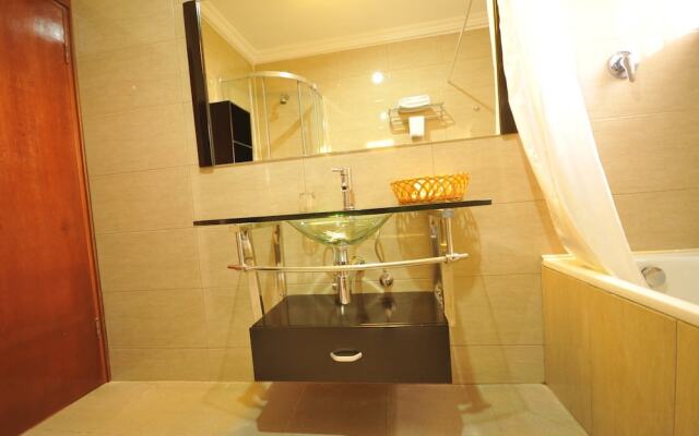 Impeccable Hotel by HomeVille Plus Benin