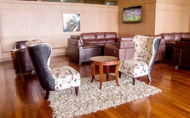 The Panari Hotel - Near Jomo Kenyatta International Airport