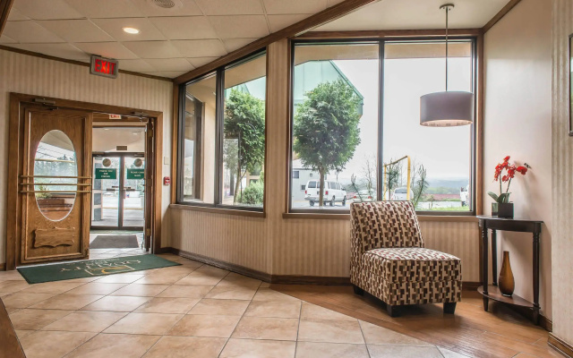 Quality Inn Hermitage South