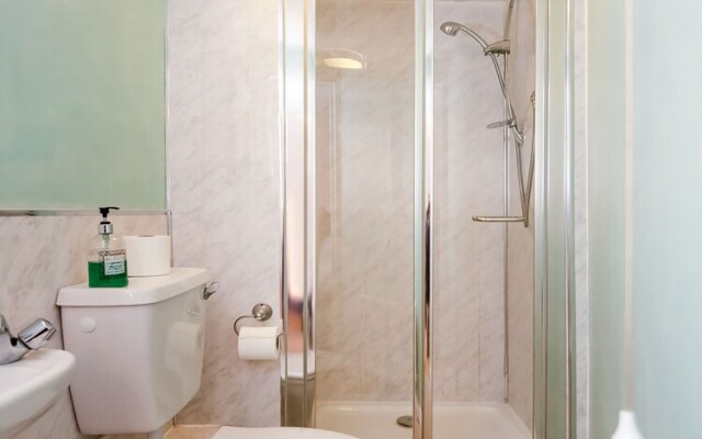 Hardwicke Arms Hotel