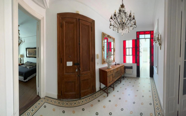 Beautiful apartment in Plaza Dorrego, San Telmo