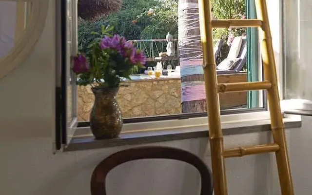 Lucky's Guest House