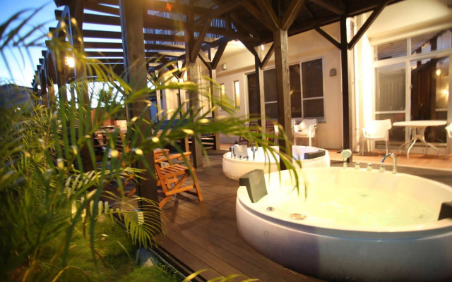 Kerama Terrace