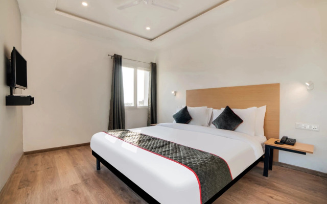 OYO Townhouse 234 Shamashbad Sbi Building