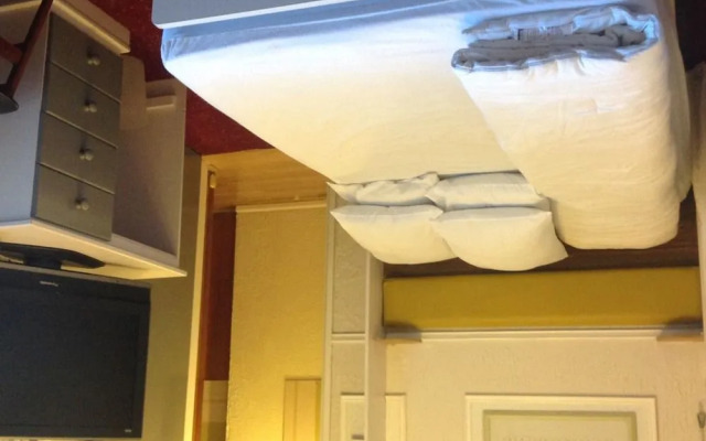 Lancaster Holiday Apartments