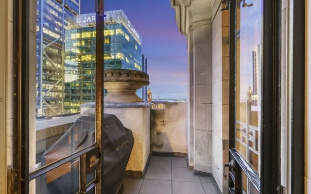 The Queens Retreat - Penthouse On Queen Street