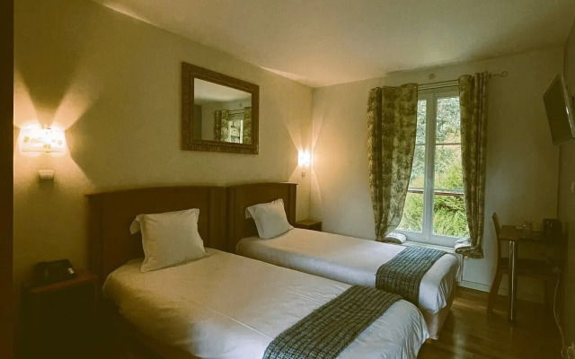 Hostellerie Du Lys - Hôtel & Restaurant