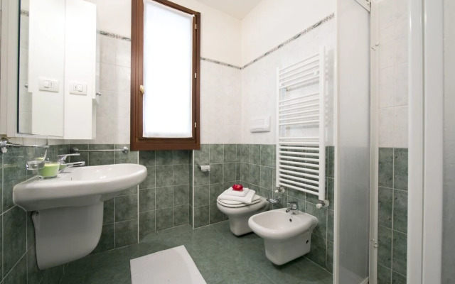 Porto Letizia Assisi 1