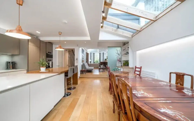 Stunning house near Notting Hill
