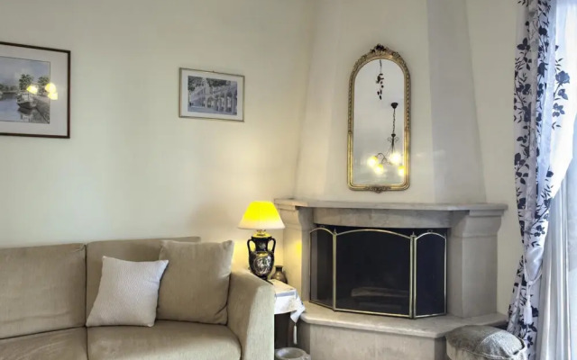 L'appartment de la riviere  by CorfuEscapes