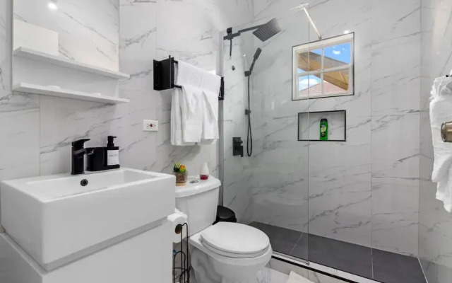 3rd Floor Condo Tower Isle 24hr Security