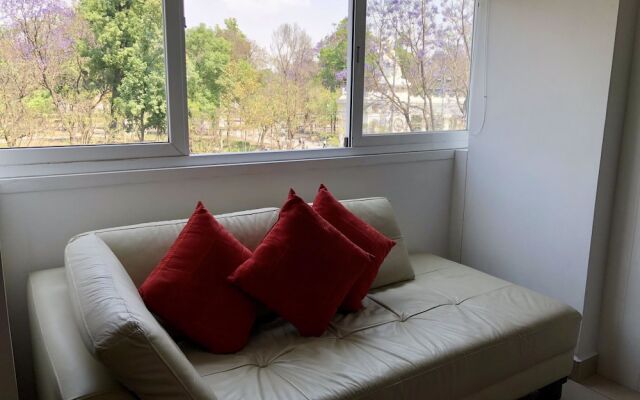 Apartment Downtown 203