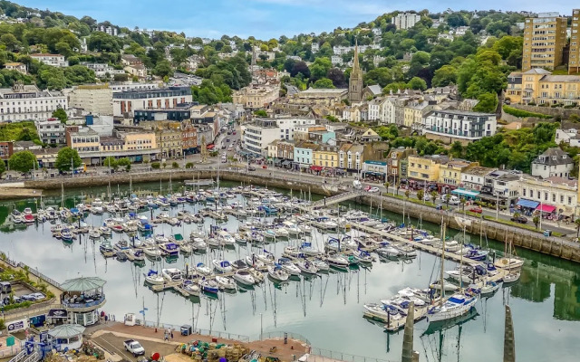 Harbour Breeze in Torquay