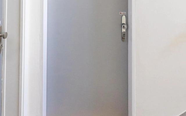 BRIGHT + CENTRAL near Belvedere by JR City Apartments