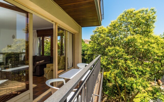 Aj-6 Calella DE Palafrugell 6 PAX