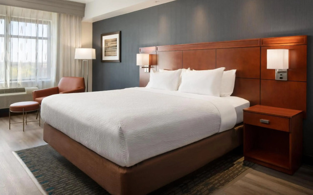 Courtyard Scottsdale Salt River