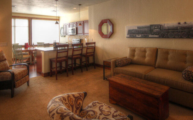 Whitefish Downtown Suites