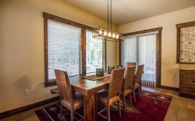 Trailmere Circle 56294