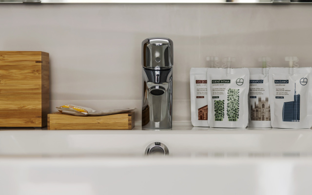 italianway Bergonzoli Place - MONO A - Swimming