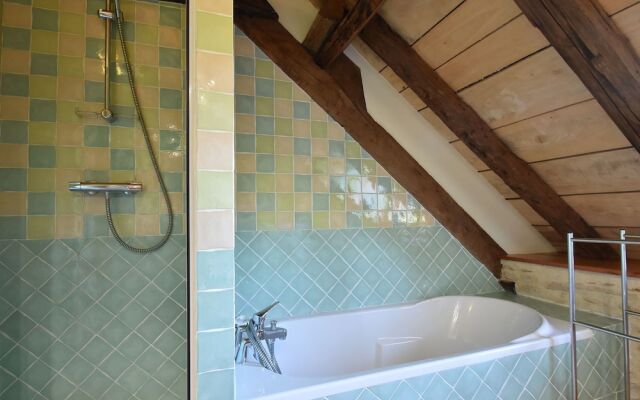 Modern Holiday Home in Saint-geniès With Private Pool