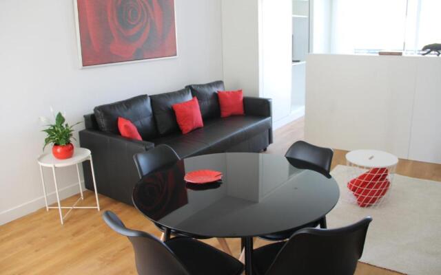 Grand T1 Moderne Jardin près de CDG