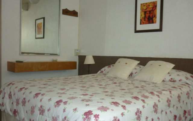 Hotel Los Pinos
