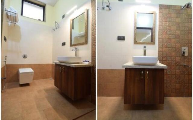 OYO 27010 Grand Vinayak