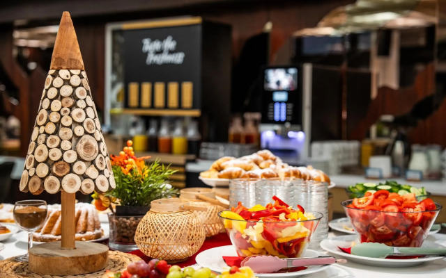 Hotel Adamantino