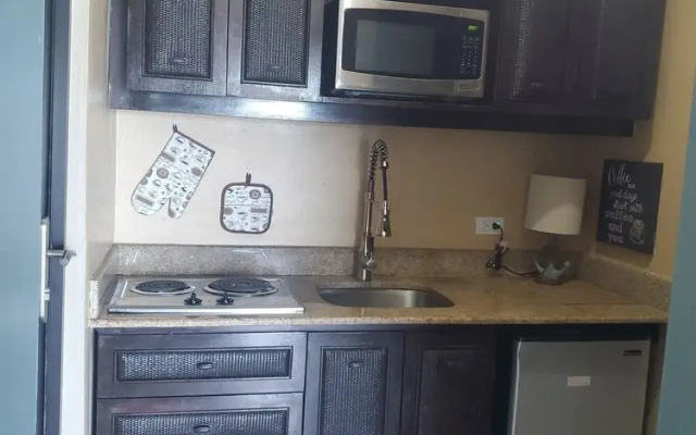 EliMar Bay View Apt