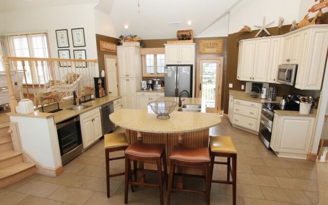 Life of Reilly - 6 Br Home