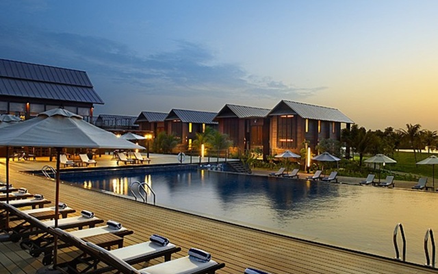 Duyong Marina & Resort