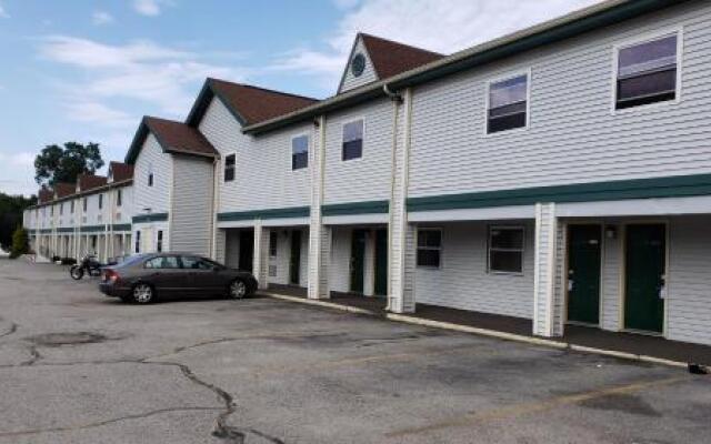 Super 8 Weymouth/boston Area