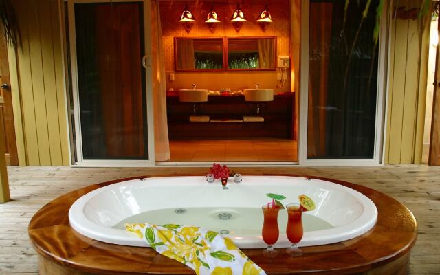 The Rarotongan Beach Resort & Lagoonarium