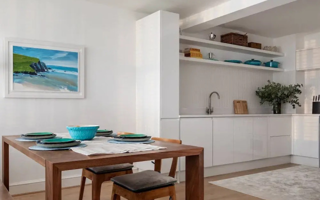 Canning Place Mews by Onefinestay