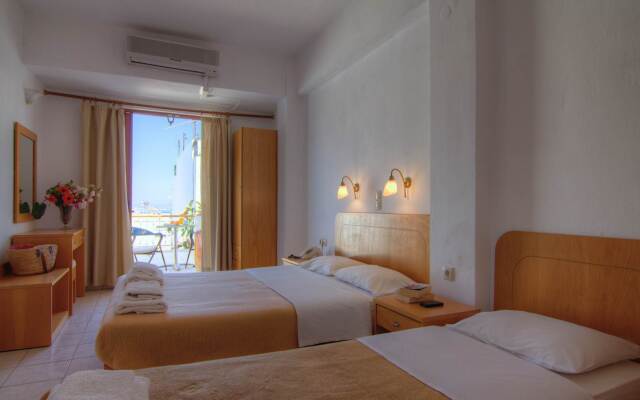 Adonis Hotel 2 (Crete)