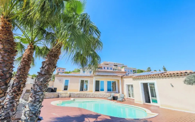 La Corniche d'Argent VI4136