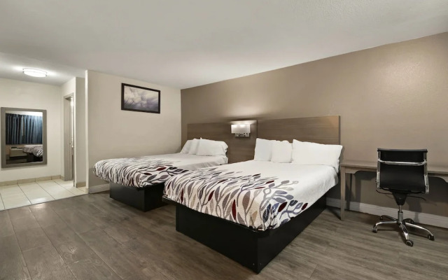 Red Roof Inn Los Angeles - Bellflower