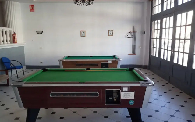 Poblado Marinero by Casa Azahar