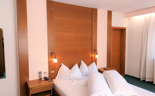 Hotel Schuster