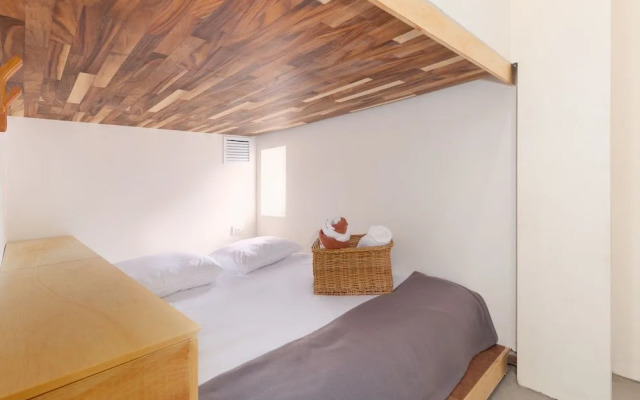 Oostel Smart Hostel