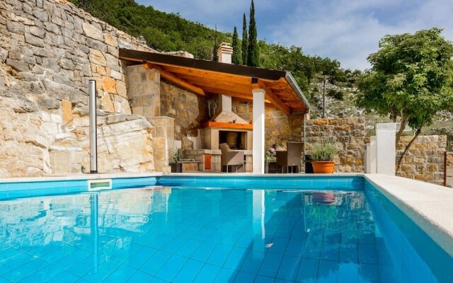 Stone House Kuna
