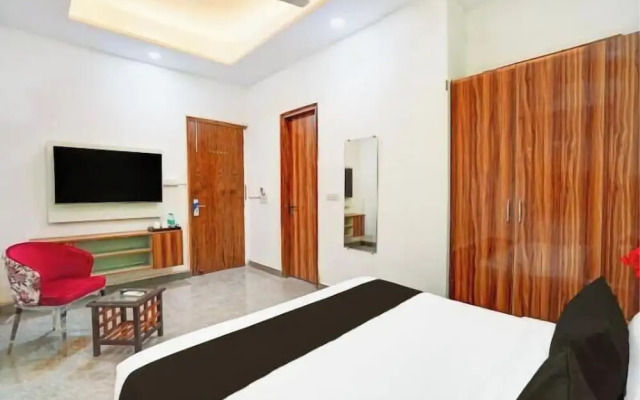 Radiant Blu Hotel