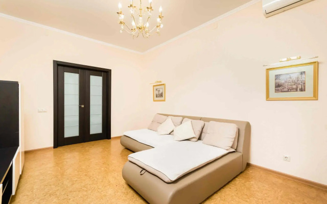 Жилой квартал на улице Лесгафта