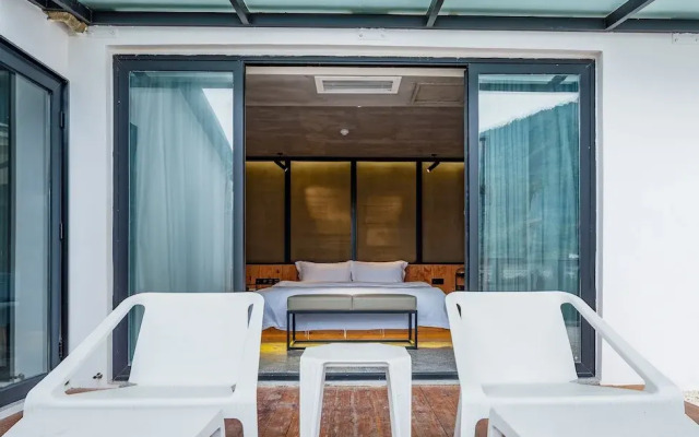 Zhangjiajie SIXX Hotel