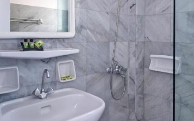 Parian Village Beach Hotel - Adults Only