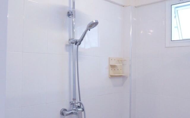 Esse Hostel